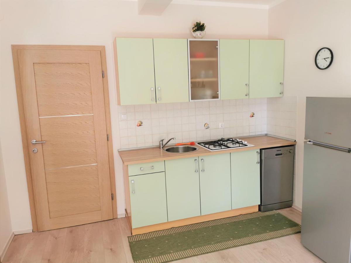 נובליה Lenka Apartments I מראה חיצוני תמונה