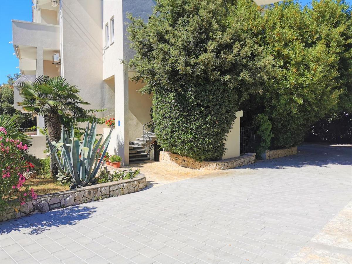 נובליה Lenka Apartments I מראה חיצוני תמונה