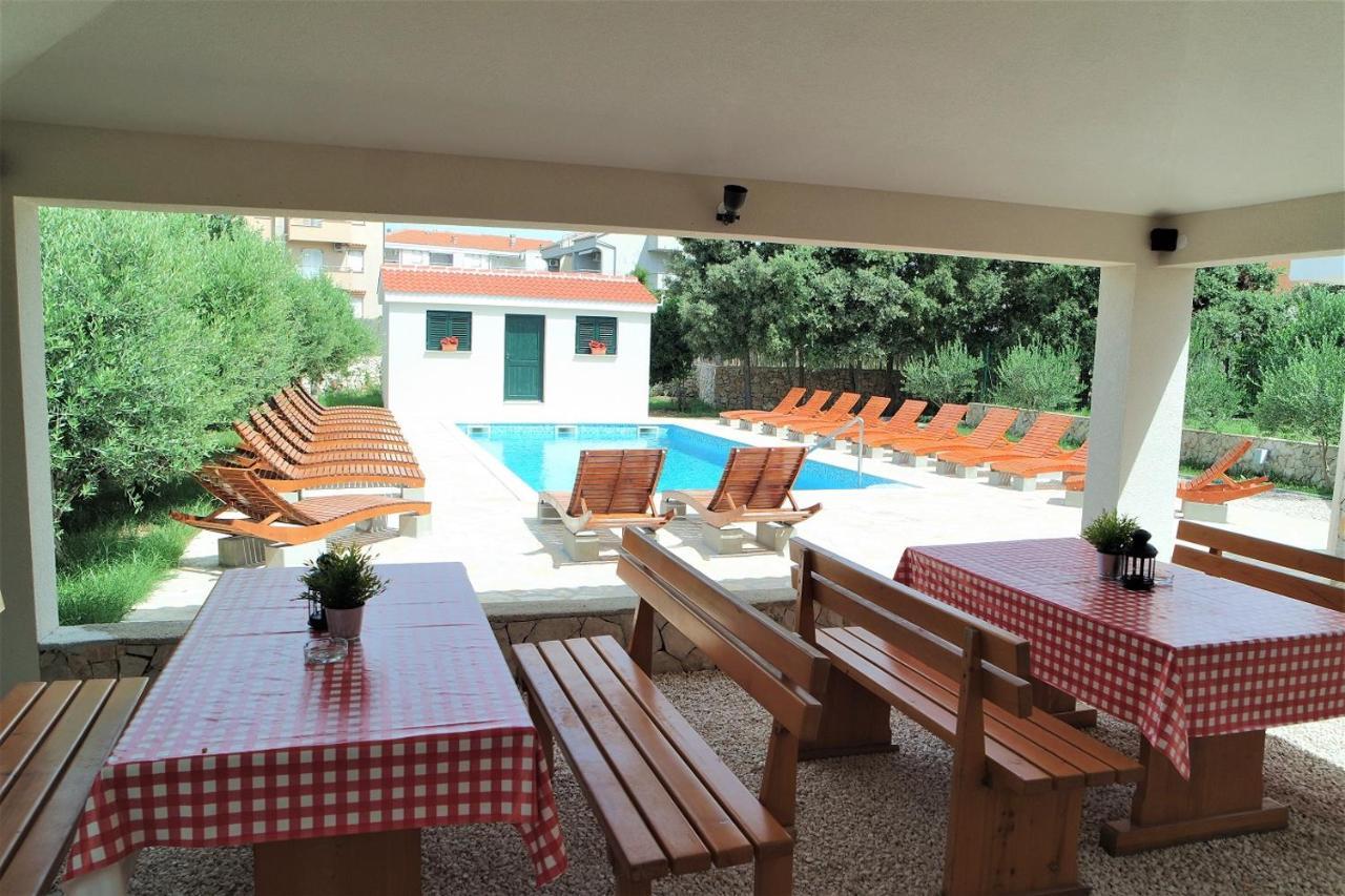 נובליה Lenka Apartments I מראה חיצוני תמונה